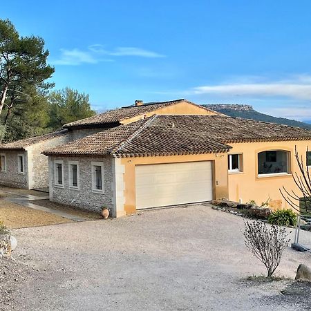 Villa Lumineuse Avec Piscine Clim 1Ere Etage Vue Panoramique Sur Les Montagnes Sur Le Site De La Sainte-Victoire Le Tholonet Exterior foto