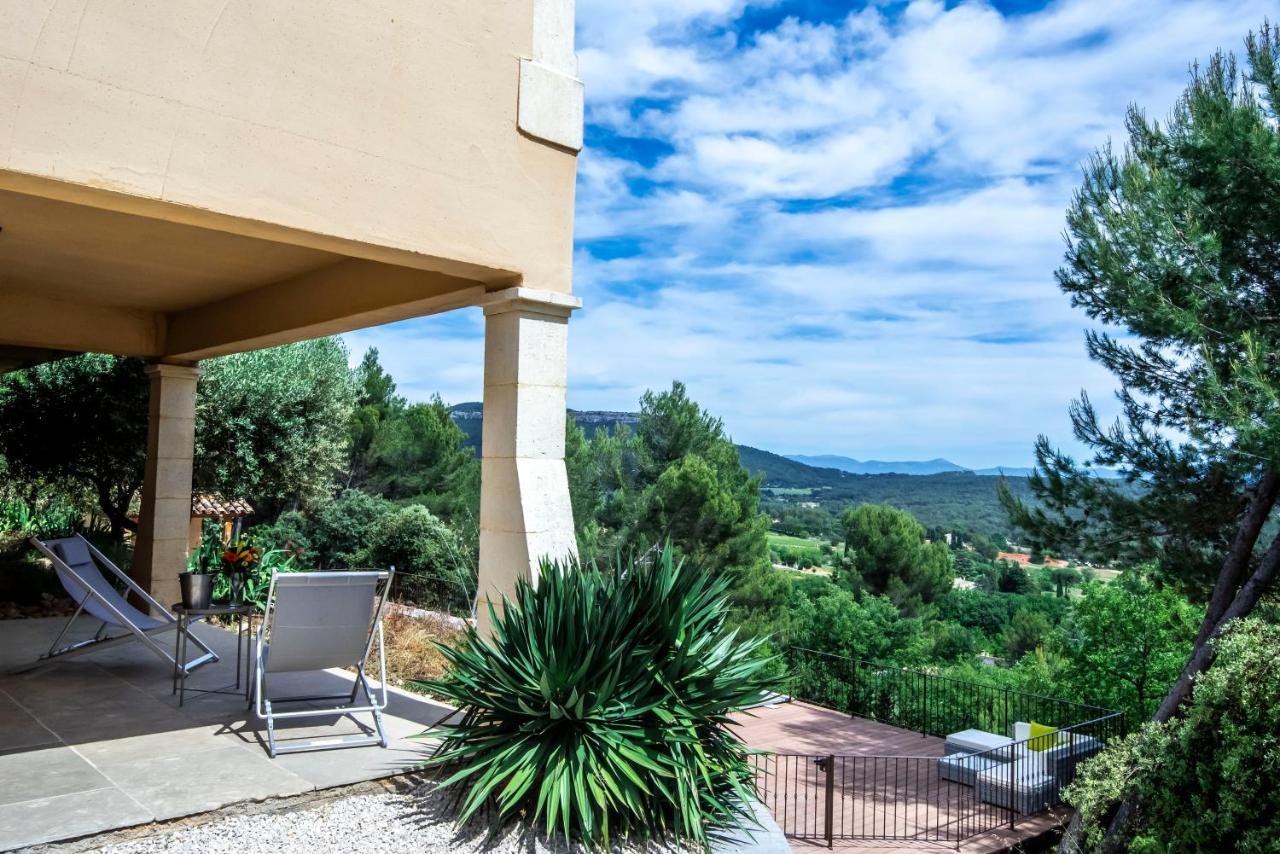 Villa Lumineuse Avec Piscine Clim 1Ere Etage Vue Panoramique Sur Les Montagnes Sur Le Site De La Sainte-Victoire Le Tholonet Exterior foto